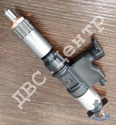 Форсунка ISUZU 4HL1, 6HL1 095000-5500, 8973675521 в Благовещенске